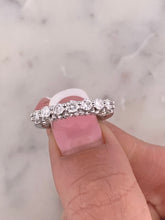 Load image into Gallery viewer, 2D Diamond Half Band
