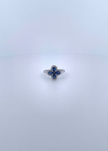 Load image into Gallery viewer, Blue Sapphire Clover Ring
