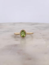 Load image into Gallery viewer, Peridot Diamond Rope Ring
