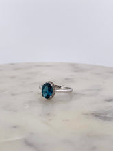 Load image into Gallery viewer, Blue Zircon- Oval Ring
