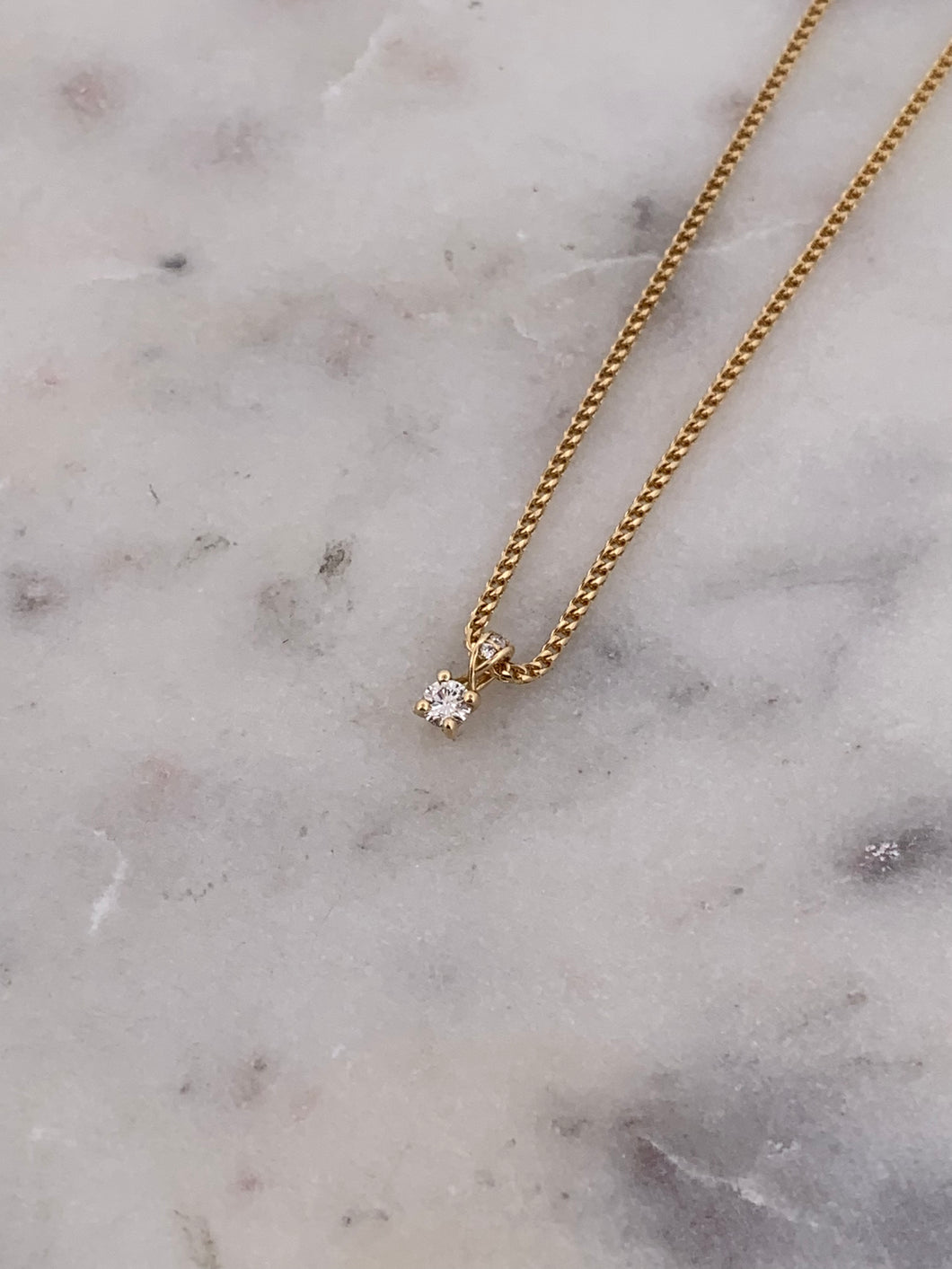 Diamond Pendant & Necklace- 18k