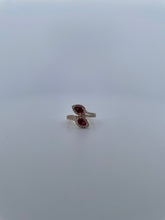 Load image into Gallery viewer, Leaf Diamond Ring
