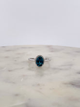Load image into Gallery viewer, Blue Zircon- Oval Ring
