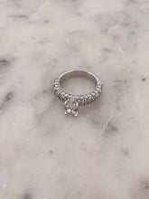Load image into Gallery viewer, Oval 2D Engagement Ring -WG
