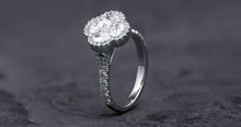 Load image into Gallery viewer, Clover Ring
