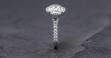 Load image into Gallery viewer, Clover Ring

