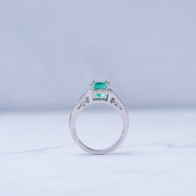Load image into Gallery viewer, Emerald Ring
